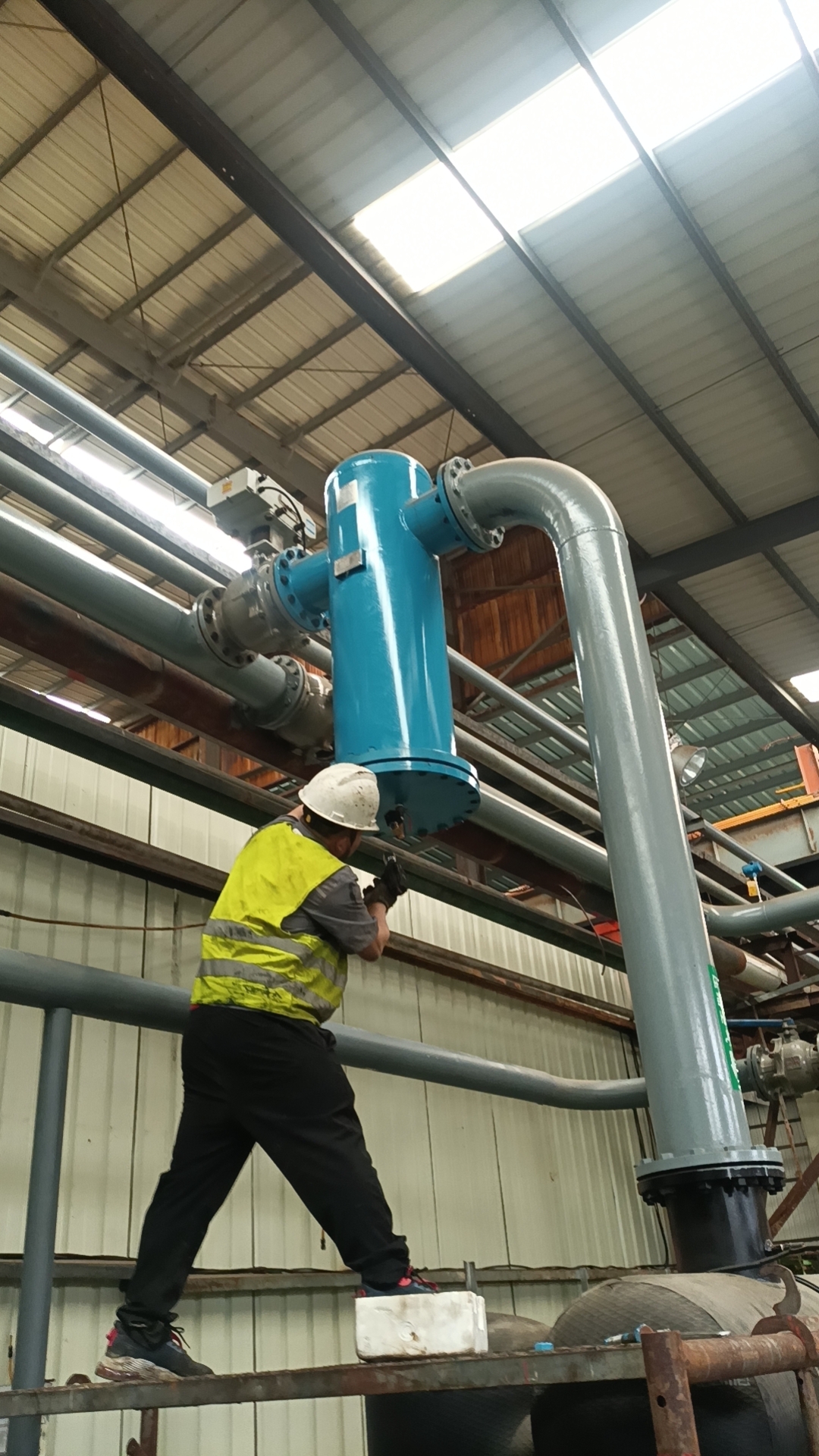 福建某鋼材廠開山精密過濾器濾芯更換(圖3)