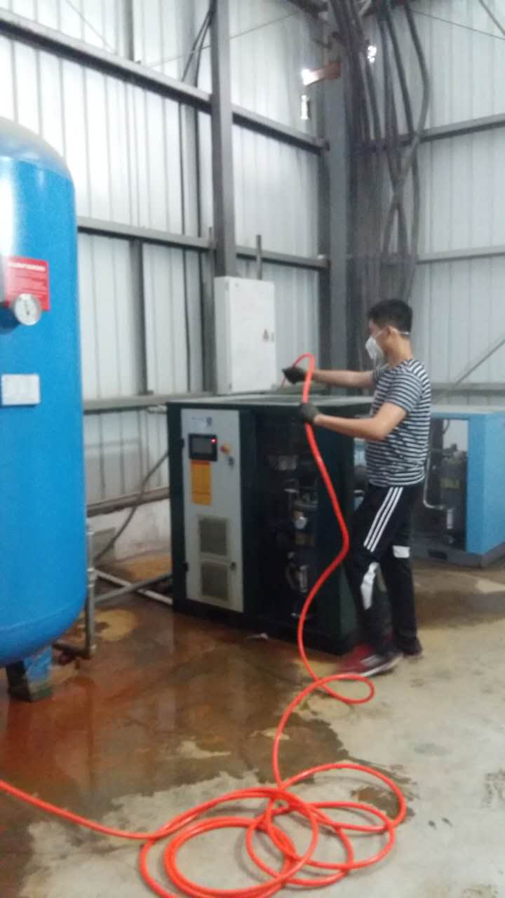 龍巖空壓機維護清洗的方法及步驟